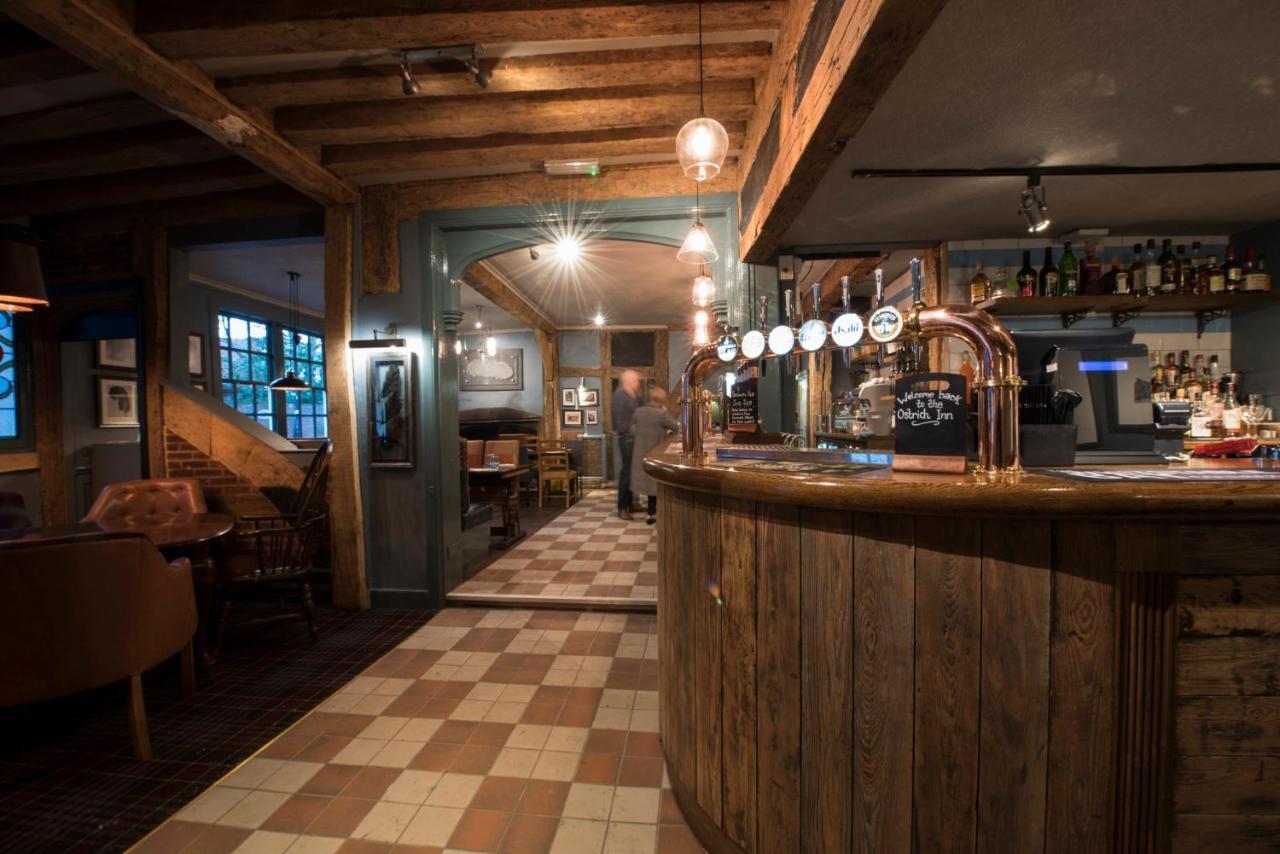 The Ostrich Inn Colnbrook London Heathrow Slough Exterior foto